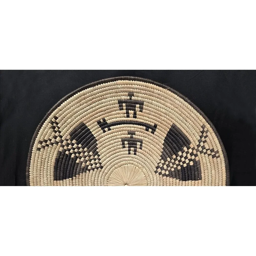 Handwoven Coil Flat Plate Basket Southwestern Native American Style Art 14.5